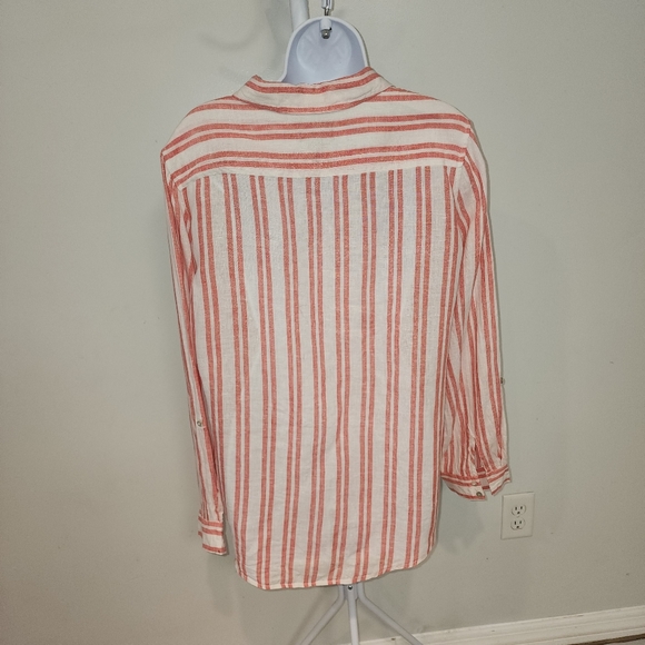 Long sleeve  button-up shirt Size L - Picture 3 of 6